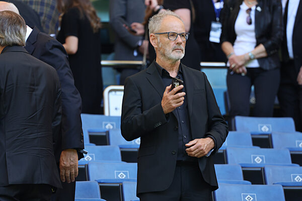 Fußball - Trauerfeier für Uwe Seeler im Volksparkstadion