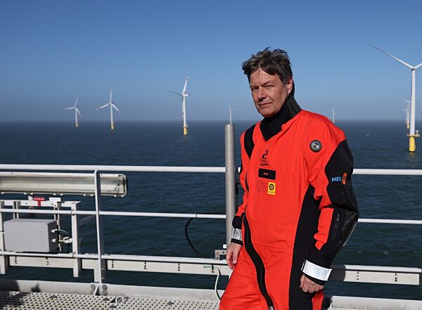 Einweihung RWE-Offshore-Windpark Kaskasi