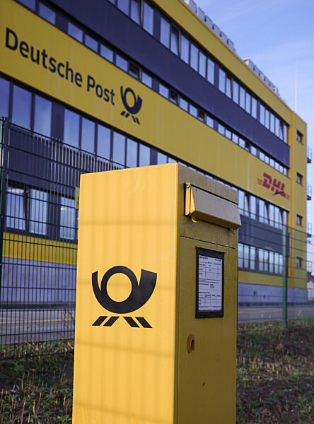 Neue Sortieranlage Deutsche Post DHL