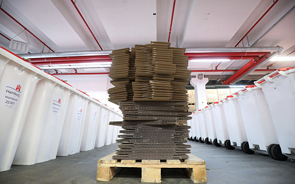 Wahlurnen zur Bundestagswahl