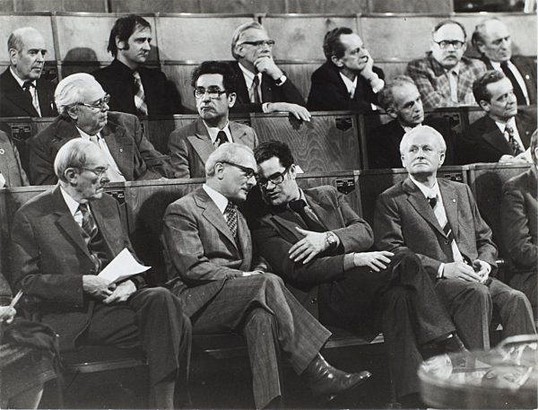 Ludwig Renn, Erich Honecker, Konrad Wolf und Günter Mittag