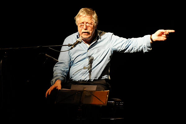 Liao Yiwu und Wolf Biermann am 04.10.2010 live in Hamburg, Fabrik