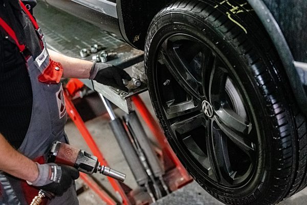 TMN Reifenwechsel Sommer auf Winterreifen