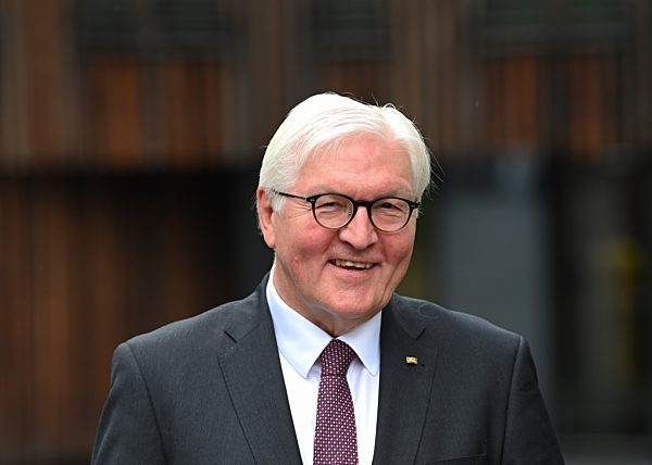 Bundespräsident besucht Institut für Klimafolgenforschung