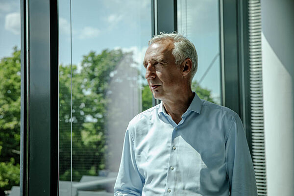 SCHOTT CEO Andreas Reisse