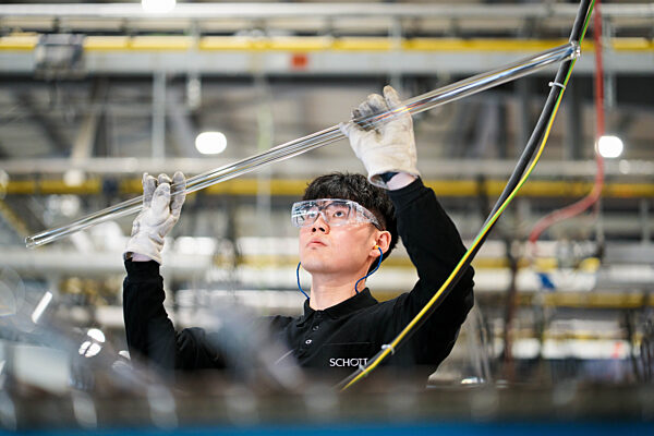 SCHOTT AG - People at SCHOTT