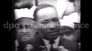 1968 – United States USA: Mayor John Lindsay of New York expresses his tribute to Dr. Martin Luther King.