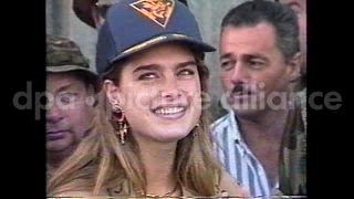 1991 – Bahrain: Hollywood star Brook Shields meets United States Coast Guard personnel in Bahrain during Gulf War