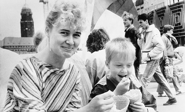 Dresden, historisch, Prager Straße, Atmosphäre...