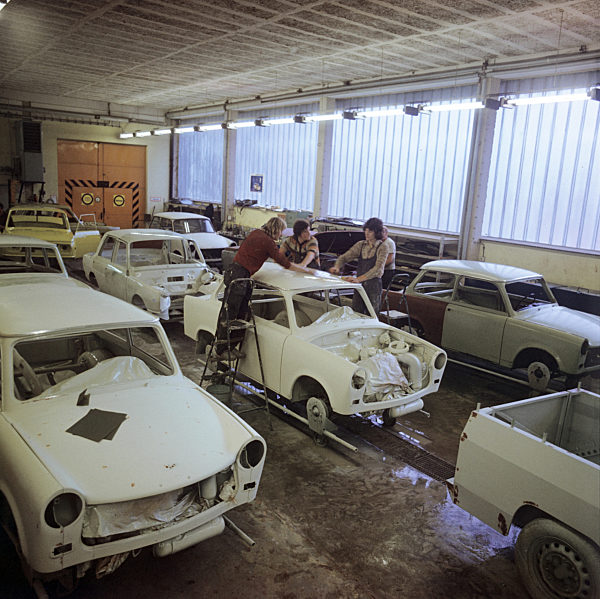 DDR - Autolackiererei