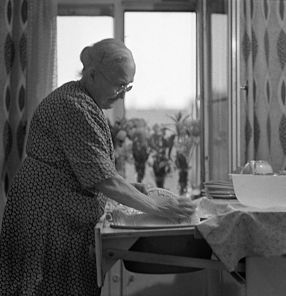 DDR - Abwaschen 1961