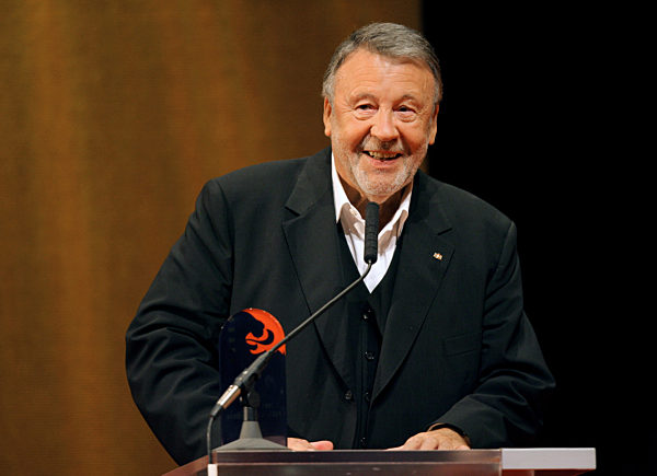 Der Schauspieler Günter Lamprecht bedankt sich am Freitagabend (12.10...