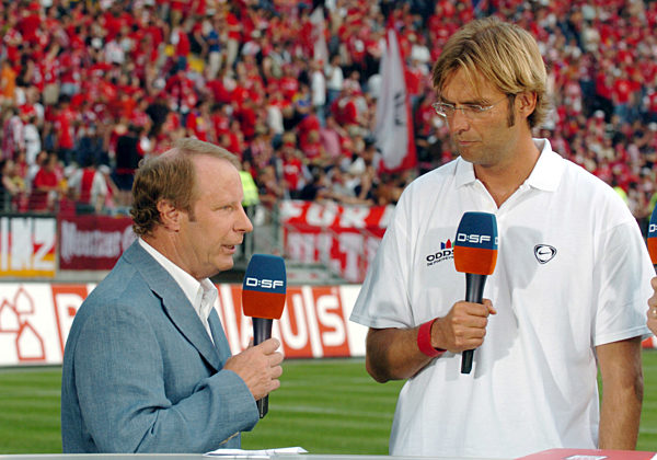 Der frühere Fußball-Bundestrainer und jetzige DSF-Experte Berti Vogts (l...