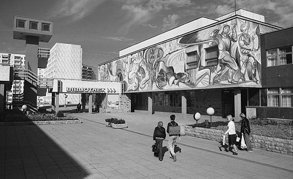 DDR - Kultur in Plattensiedlung