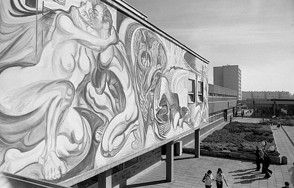 DDR - Kultur in Plattensiedlung