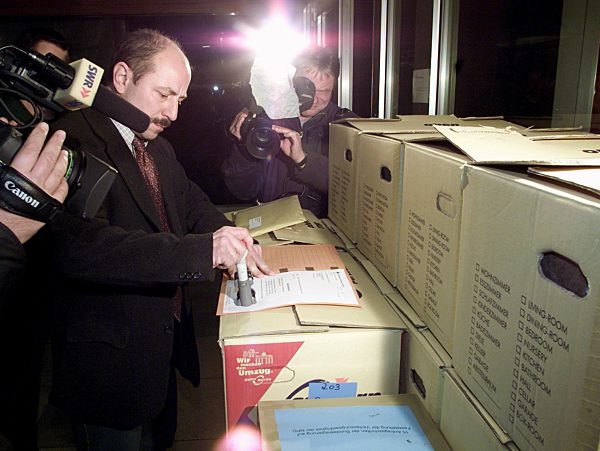NPD-Verbotsantrag der Bundesregierung im BVG eingetroffen