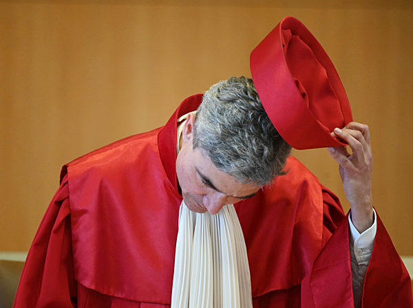 Bundesverfassungsgericht gibt Klage gegen BND-Befugnisse statt