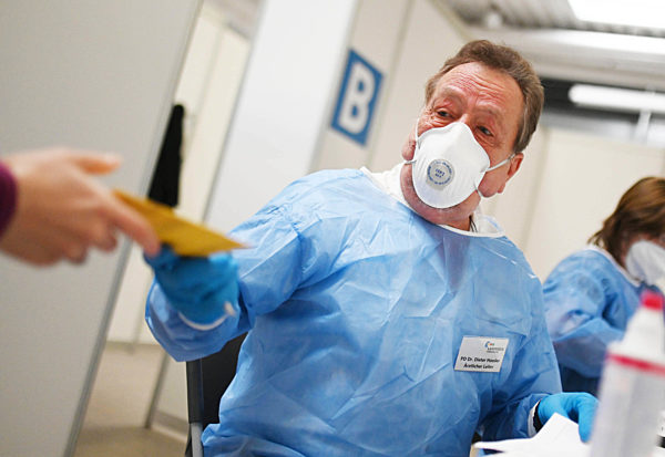 Corona Impf-Arzt Dieter Hassler