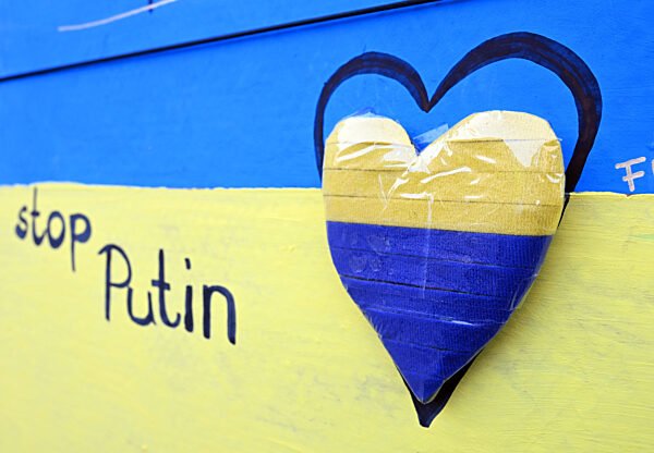 Ukraine Konflikt - Mahnwache in Karlsruhe