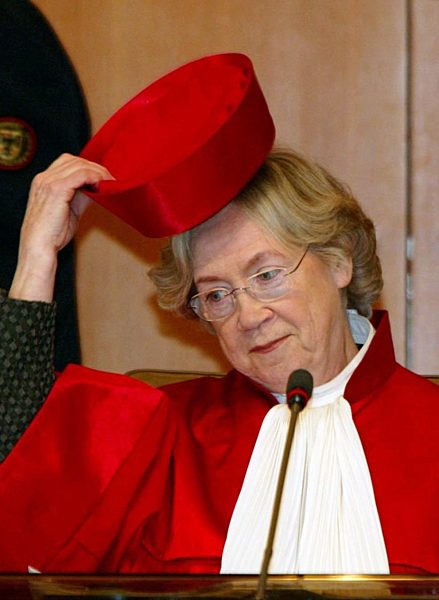 Jutta Limbach verlässt Bundesverfassungsgericht am 10. April