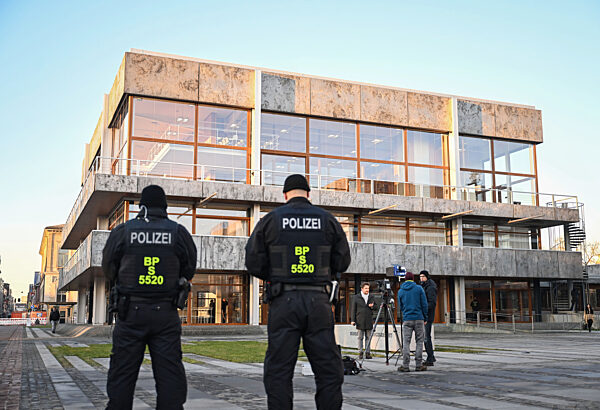 Bundesverfassungsgericht zu Polizeikosten bei Hochrisikospielen