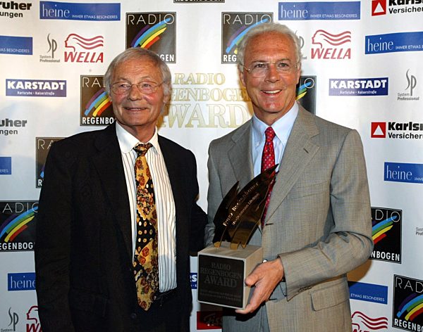 Fußball: Beckenbauer