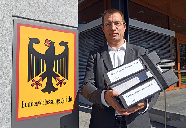 Einreichung Verfassungsbeschwerde gegen Ceta