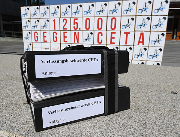 Einreichung Verfassungsbeschwerde gegen Ceta