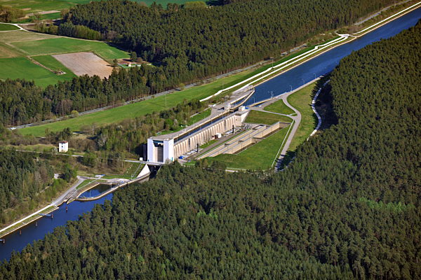 Luftaufnahme Main-Donau-Kanal, Schleuse Leerstetten