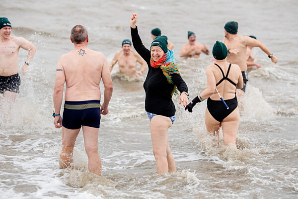 Neujahrsanbaden in Cuxhaven