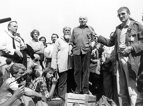 Dreitägige Blockade des US-Militärdepots Mutlangen beginnt