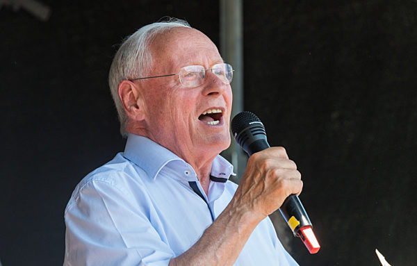 Demonstration und Kundgebung am US-Stützpunkt Ramstein