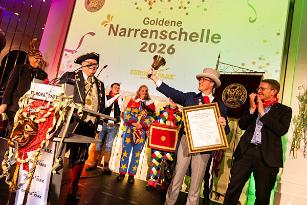 CDU-Spitzenkandidat Manuel Hagel bekommt "Goldene Narrenschelle"