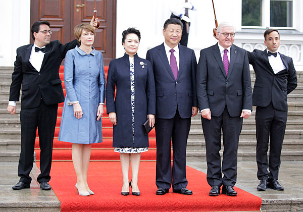 Frau Elke Büdenbender, Frau Peng Liyuan,  Xi Jinping, Frank-Walter Steinmeier