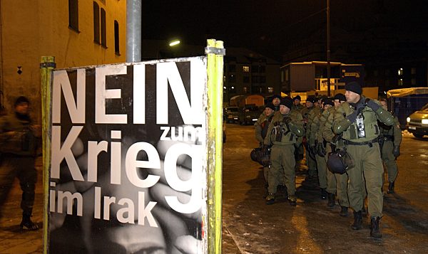 Demonstration gegen Irak-Krieg