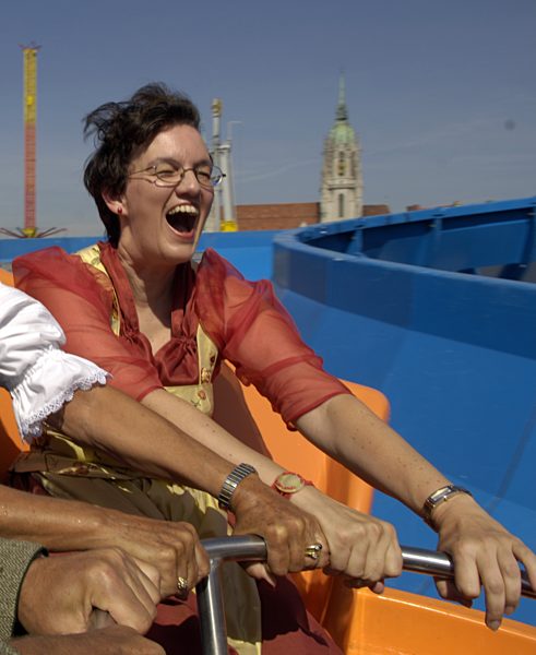 Münchens 2. Bürgermeisterin Christine Strobl beim Oktoberfest-Rundgang, 2006 | The 2nd mayoress Christine Strobl of Munich in the "Oktoberfest" walkabout, 2006