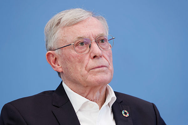 Rabea Koss + Ortwin Renn + Horst Köhler