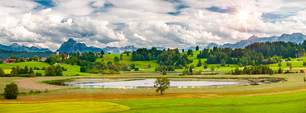 Panorama Landschaft im Allgäu am Forggensee, 2021