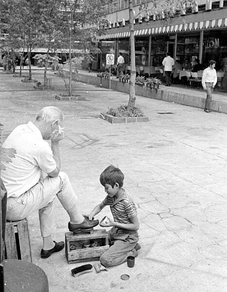 Schuhputzer in Mexico City, 1970