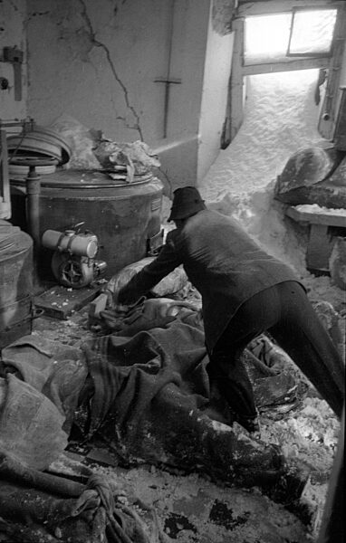 Opfer der Lawinenkatastrophe in Vorarlberg, 1954