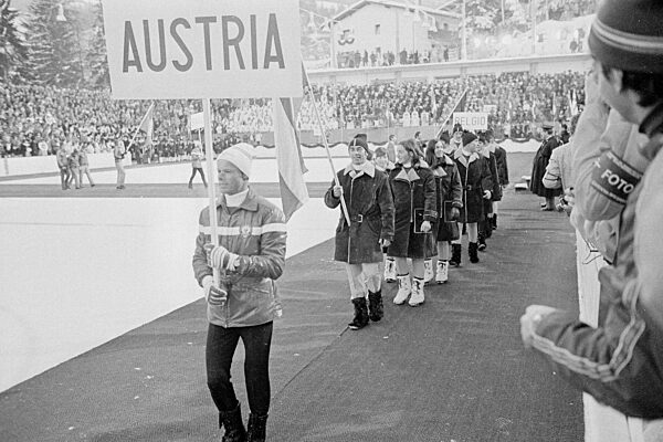 Eröffnungsfeierlichkeiten der Alpinen Skiweltmeisterschaft in Gröden, 1970