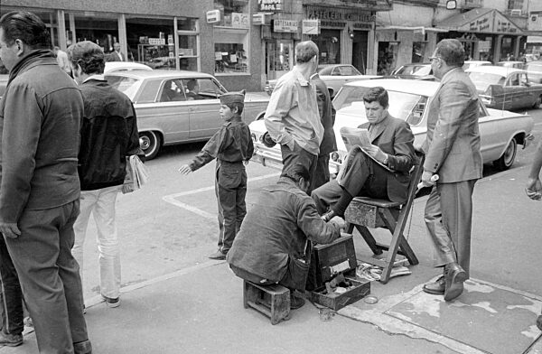 Schuhputzer in Mexico City, 1970