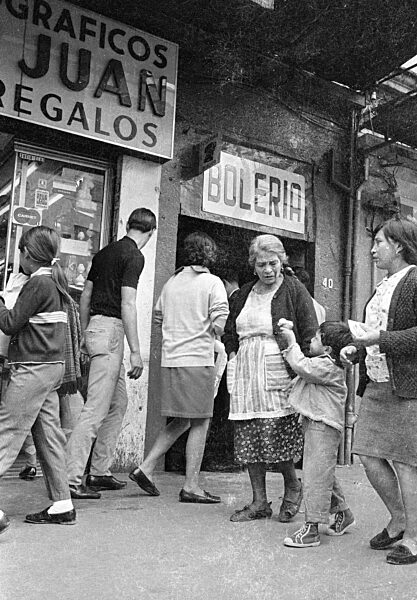 Straßenszene in Mexico City, 1970