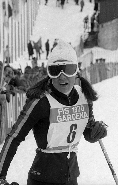 Teilnehmerin bei der Alpinen Skiweltmeisterschaft in Gröden, 1970
