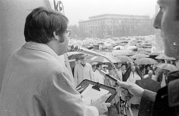Demonstration von Assistenzärzten auf dem Königsplatz in München, 1970