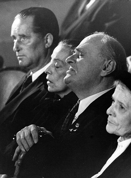 Trauerfeier für Bertolt Brecht, 1956