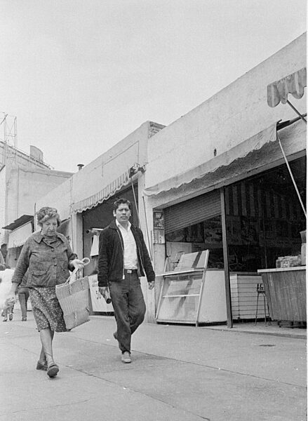 Straßenszene in Mexico City, 1970