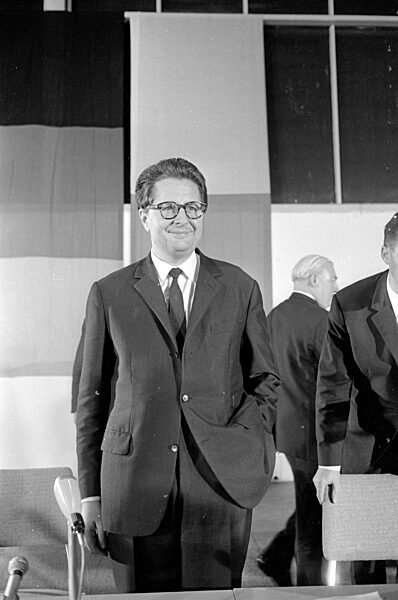 Jury-Sitzung zum Architektenwettbewerb für die Olympiabauten in München, 1967