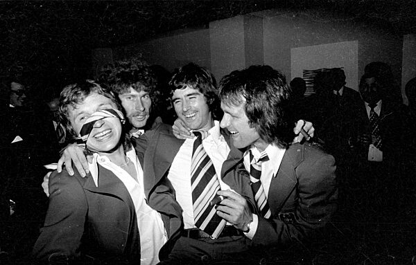 Flohe, Breitner, Müller und Overath bei der Feier zum WM Sieg in München, 1974