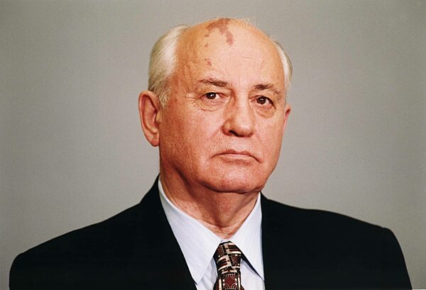 Mikhail Gorbachev, 1999